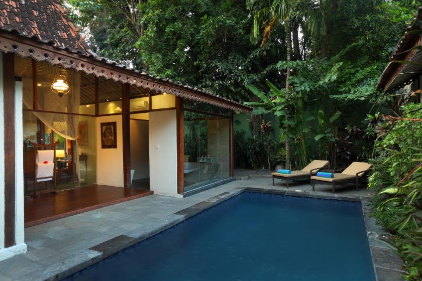 PLCB_1-Bedroom Grand Pool Villa_exterior.jpg