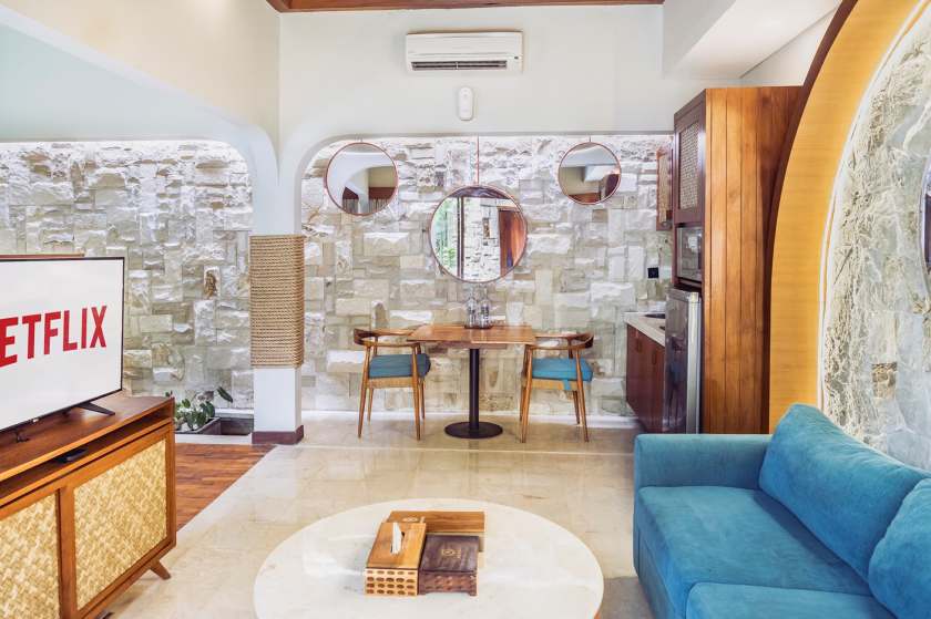 14 ( Royal One Bedroom Villa with Private Pool and Jacuzzi).jpg