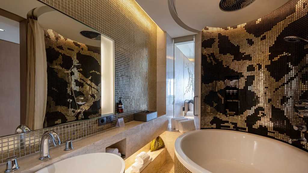 Resort_View_Room_1_9ce473f75a.jpg