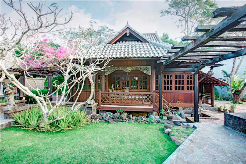 발리 sekar jepun spaCopy of Ethnic III - Exterior - Copy.jpg