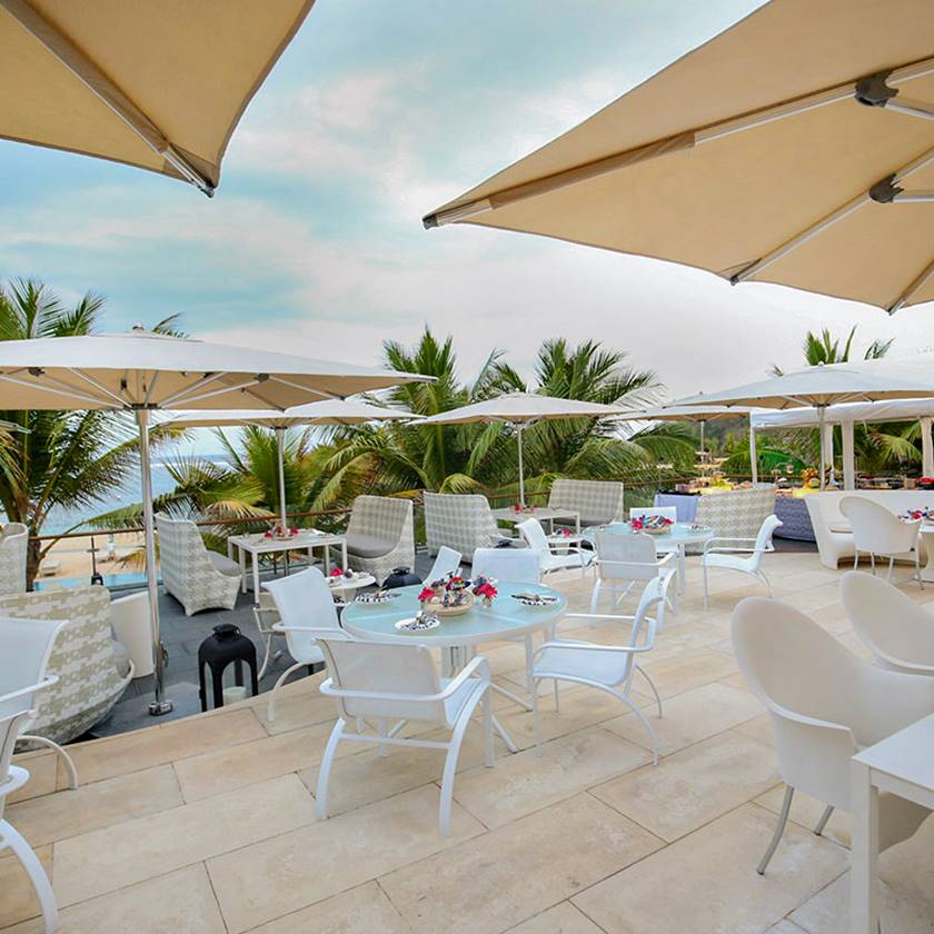 SKY BAR001.jpg