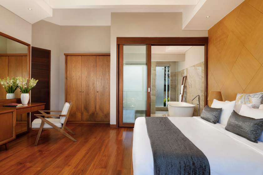 누사두아 풀빌라MASTER BEDROOM..jpg
