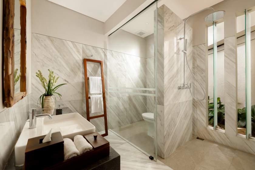 누사두아 풀빌라ROOM 2 - BATHROOM.jpg