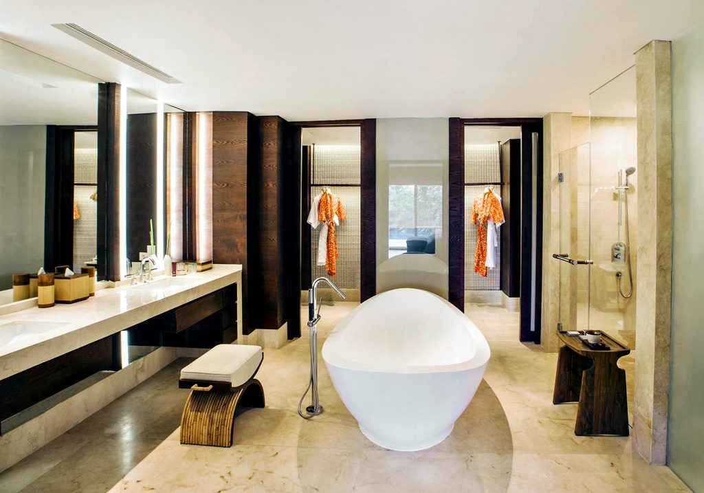 THE RITZ-CARLTON SUITE (ONE BEDROOM)2.jpg