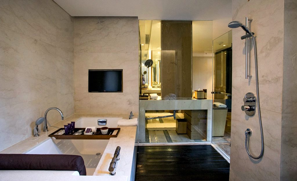 SKY VILLA WITH PRIVATE POOL (ONE BEDROOM)2.jpg