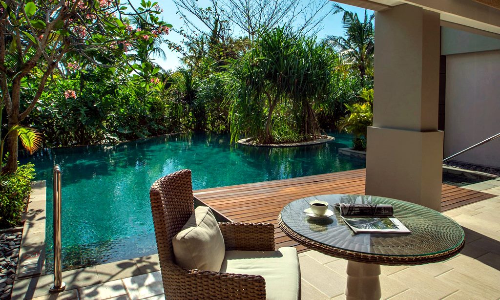 THE RITZ-CARLTON SUITE WITH POOL ACCESS (ONE BEDROOM).jpg
