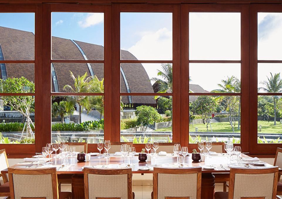 Gading_long_table (1).jpg