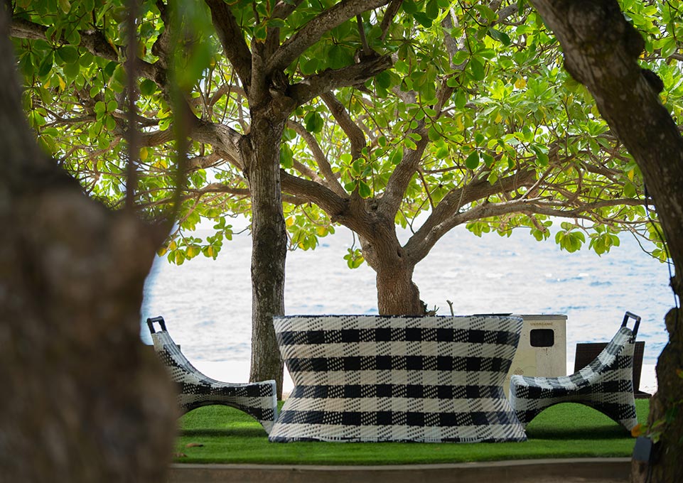 Jajan-by-the-Sea-Detail.jpg