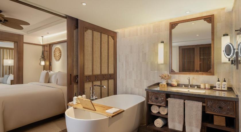 The Reserve Junior Suite Garden View.jpg