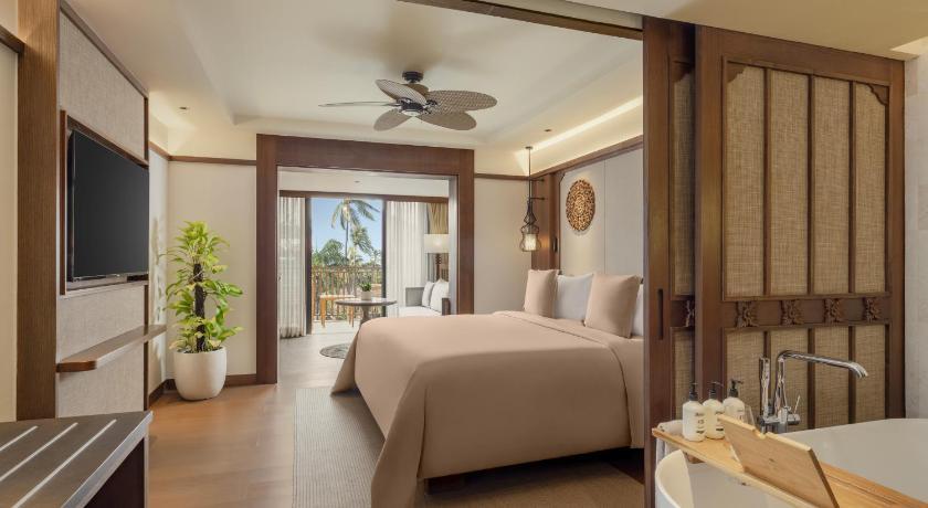 The Reserve Junior Suite Garden View3.jpg