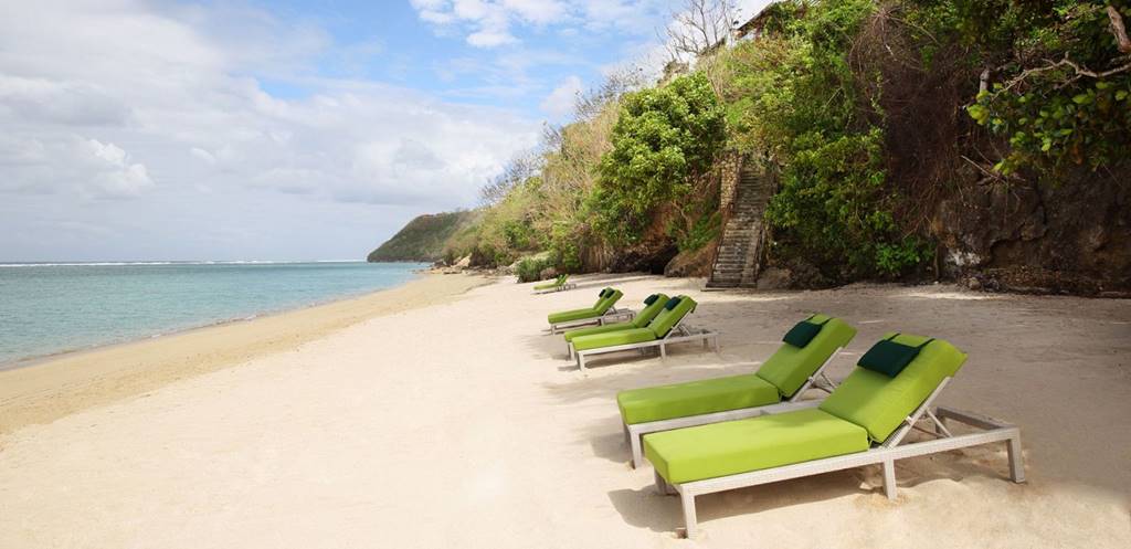 beach1.jpg