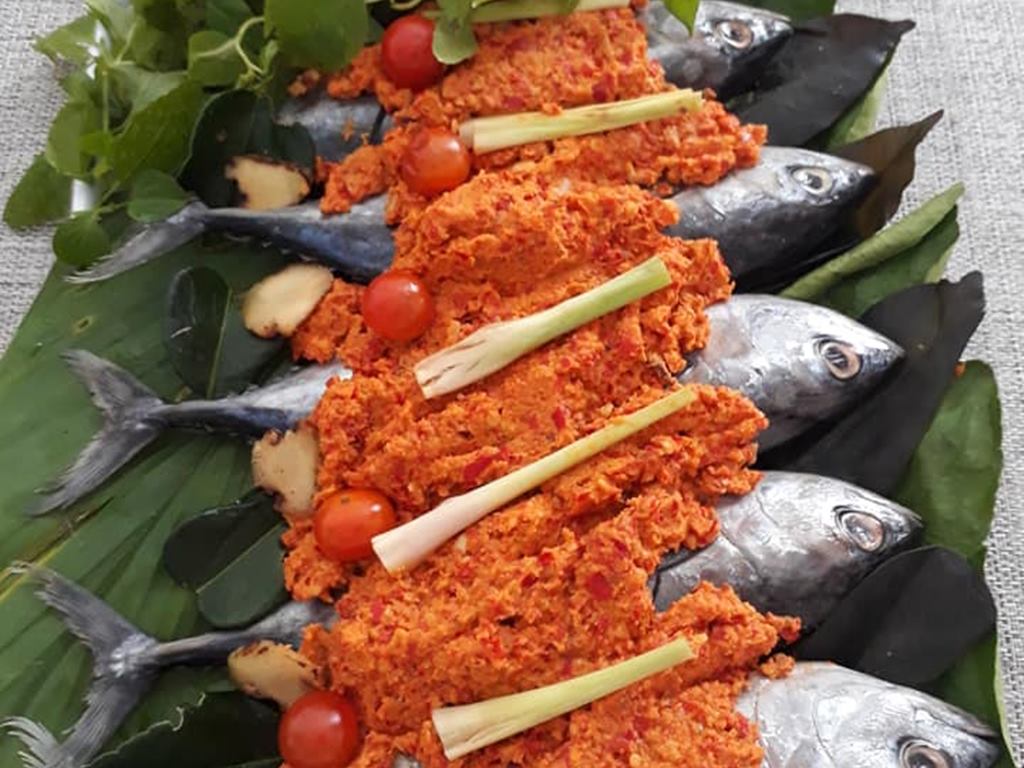 Ikan Laut Sambal Mentah.jpg