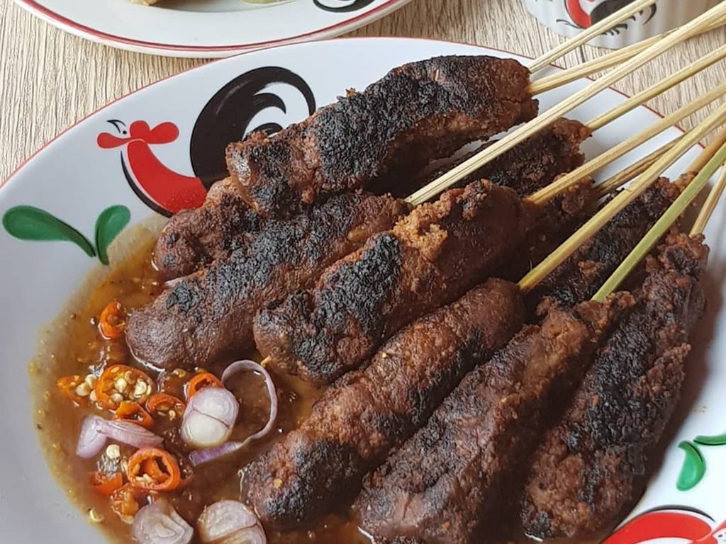 Sate pentul.jpg