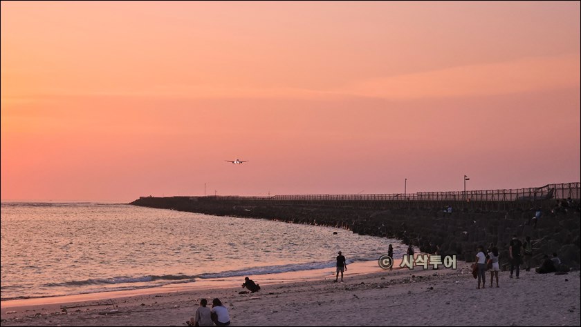 tuban beach018.jpg