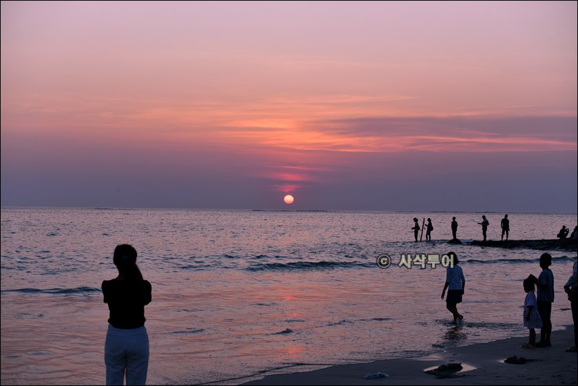 tuban beach003.JPG