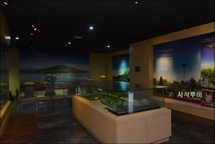 바뚜루화산박물관700SIN_3176.JPG