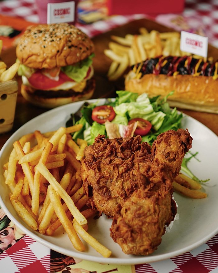 사누르cosmicdiner024.jpg