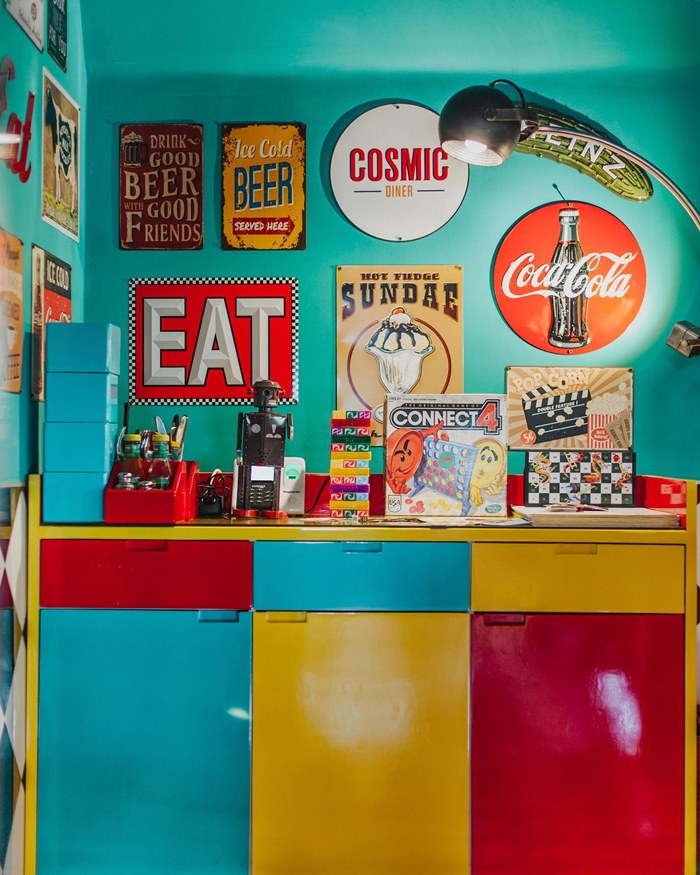 사누르cosmicdiner002.jpg