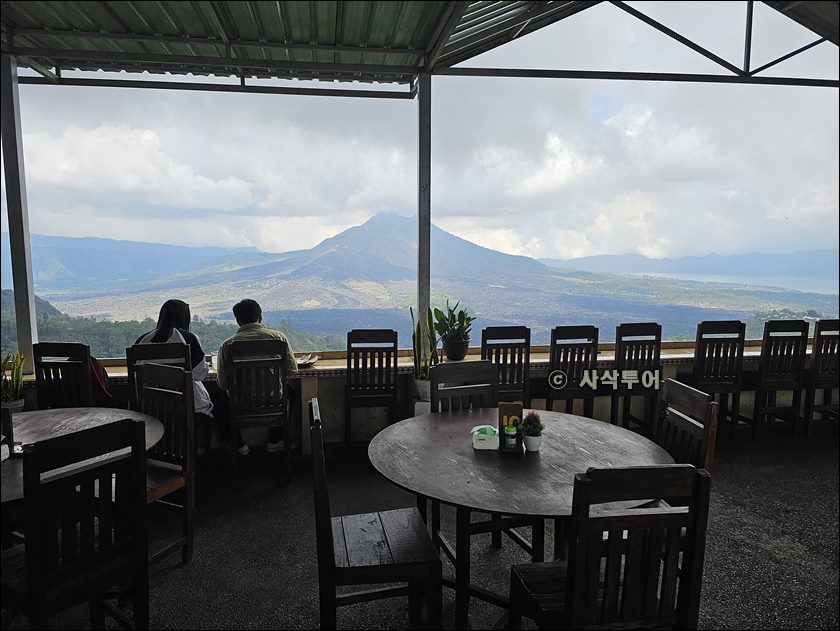 mutiara resto007.jpg