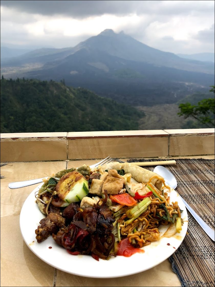 mutiara resto1002.jpg