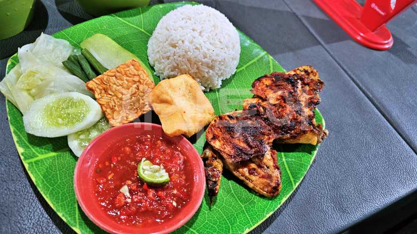warung sari20240818_192135.jpg