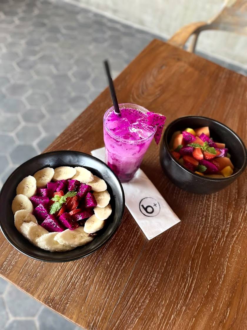 B+ CAFE012.jpg