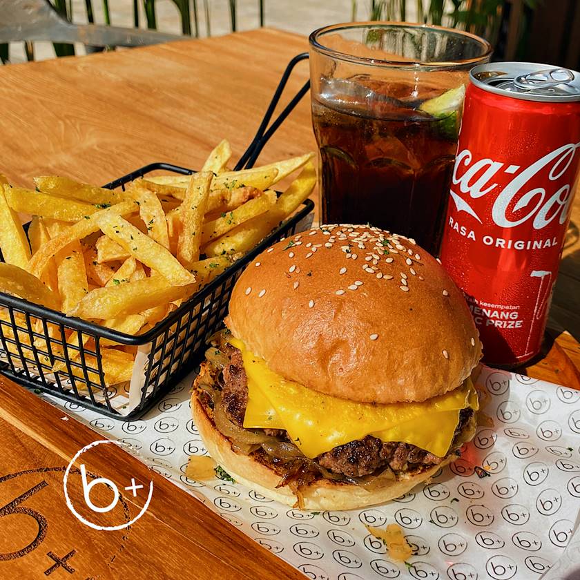 B+ CAFE007.jpg