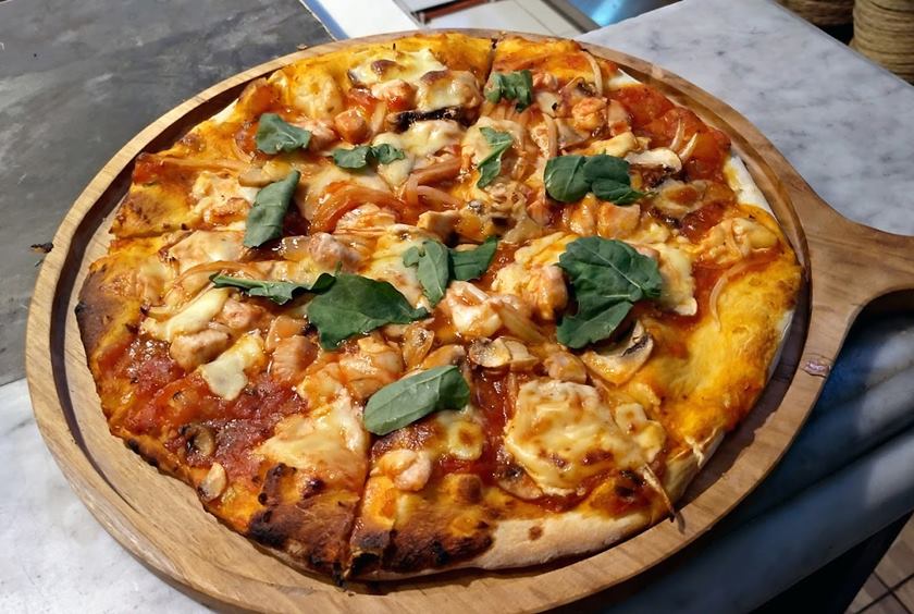 102x152 pizza.jpg