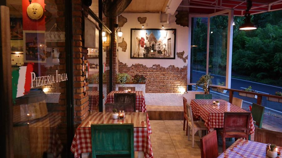 pIZZERIA iTALIA005.jpg