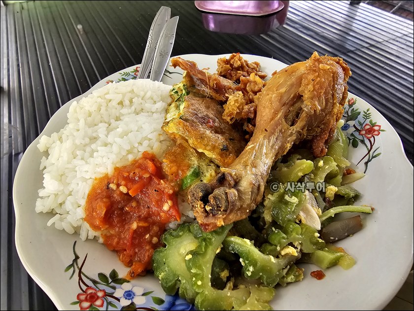warung jawa011.jpg