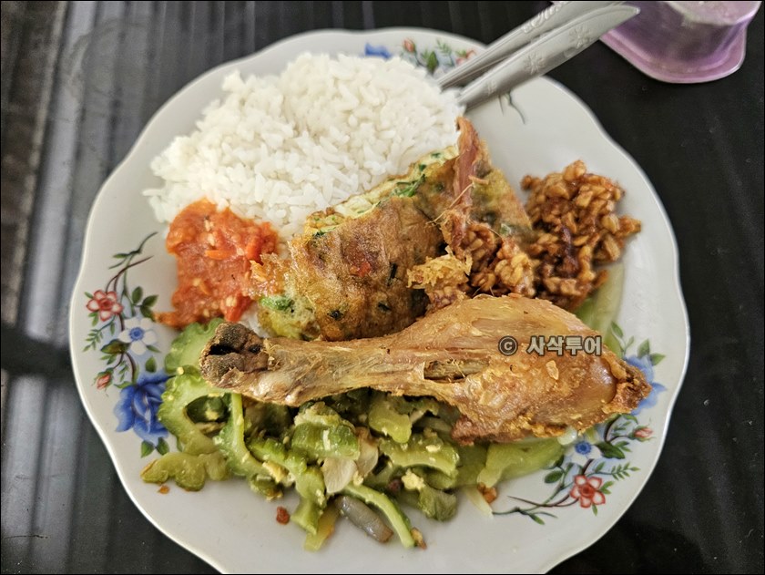 warung jawa010.jpg