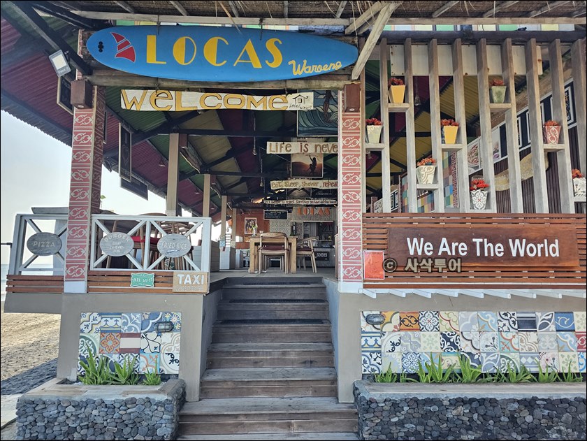locas035.jpg