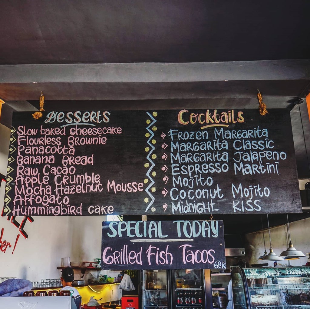 Manggo Tree Cafe118307841_3158521784202789_7941466638419341668_n-20211218-153840.jpg