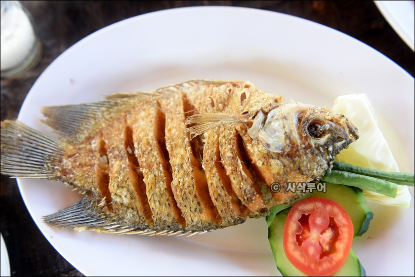 warung beach restor022.JPG