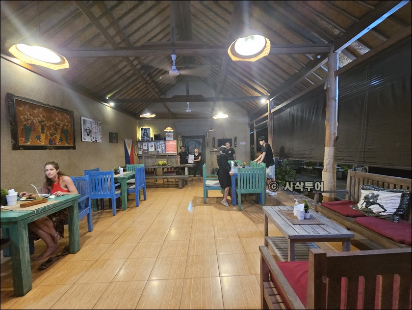 lakawi burger022.jpg