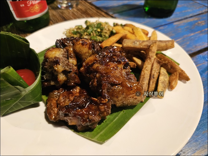 lakawi burger010.jpg