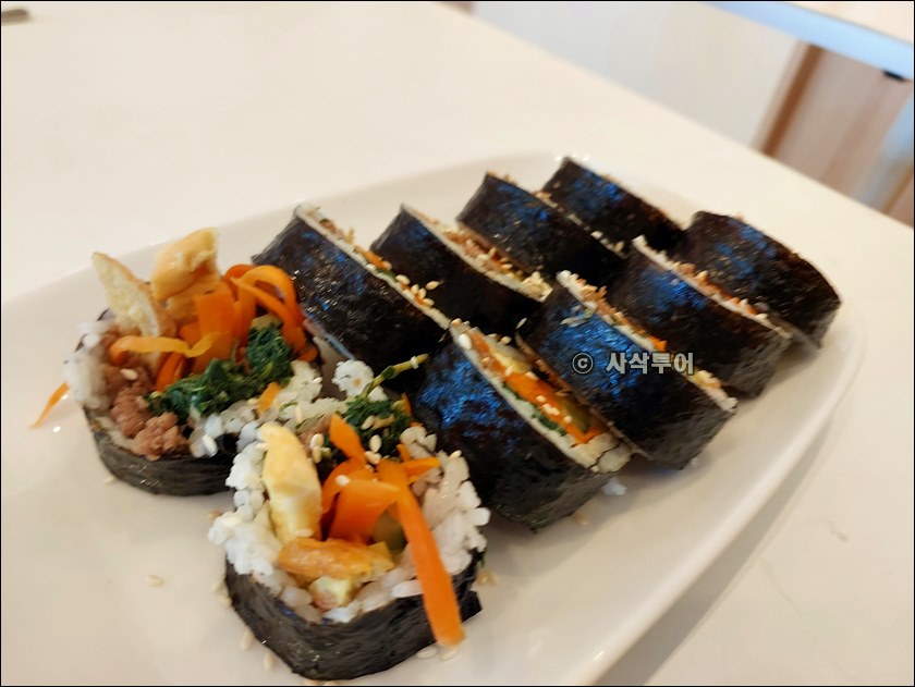 여비레스토랑028.jpg
