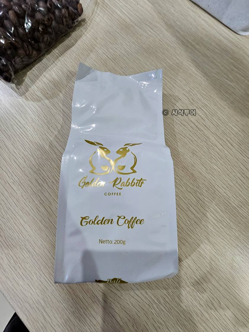 GOLDEN RABBIT KOPI030.jpg