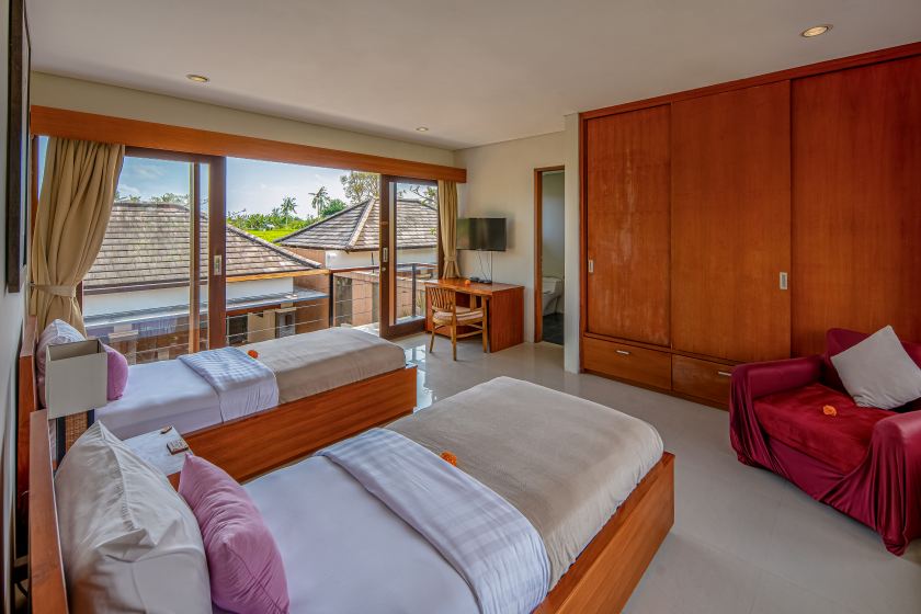 10 (One or Two Bedroom Villa).jpg