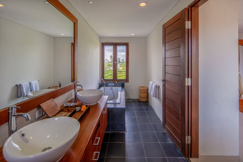 13 (One or Two Bedroom Villa).jpg