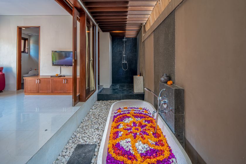 9 (One or Two Bedroom Villa).jpg