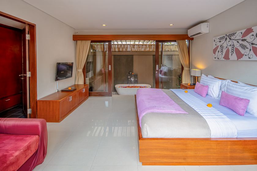 6 (One or Two Bedroom Villa).jpg