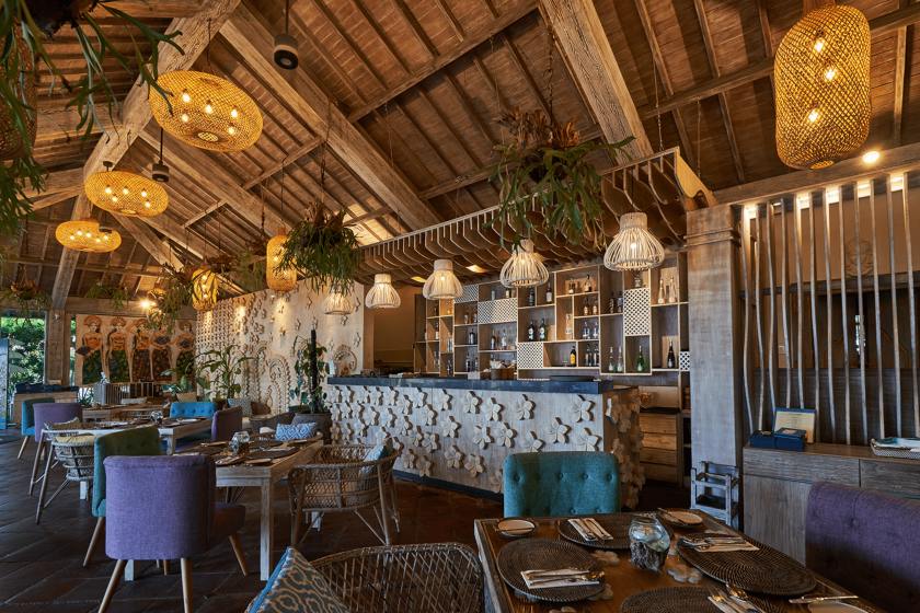 STANDING STONES RESTAURANT - 5.jpg