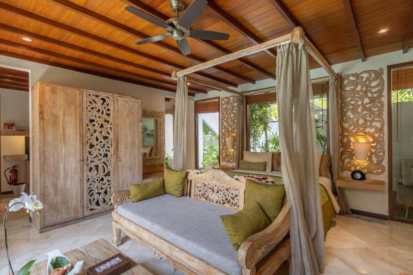 One Bedroom Pool Suite - 7.jpg