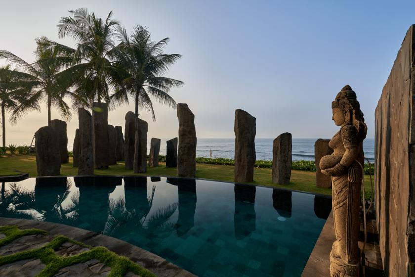 MAIN POOL-7.jpg