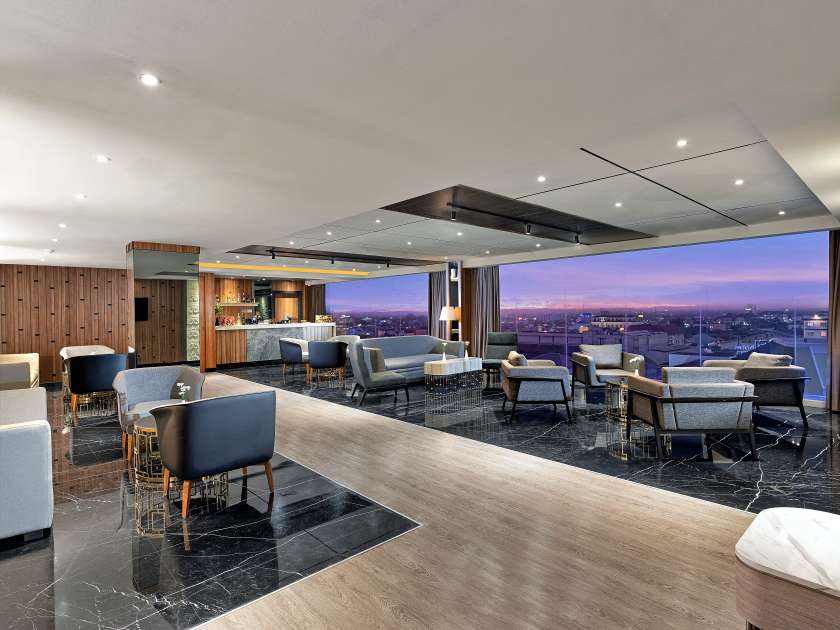 Royal Sky Lounge (inside).jpg