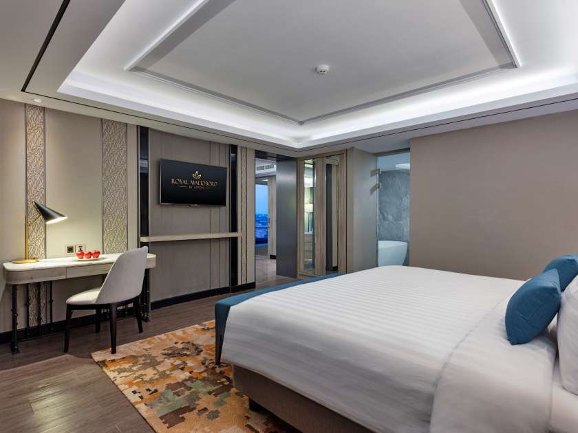 Royal Suite Contra Ok.jpg