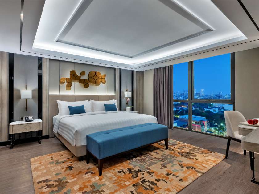 Royal Suite Ok.jpg