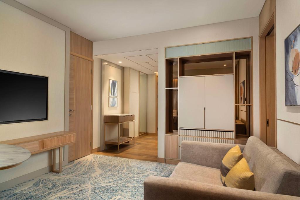 DoubleTree by Hilton Jakarta Bintaro Jaya 스위트.jpg