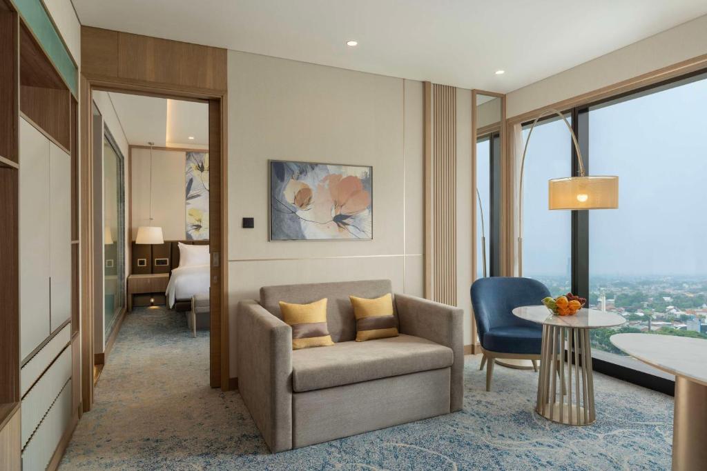 DoubleTree by Hilton Jakarta Bintaro Jaya 스위트2.jpg